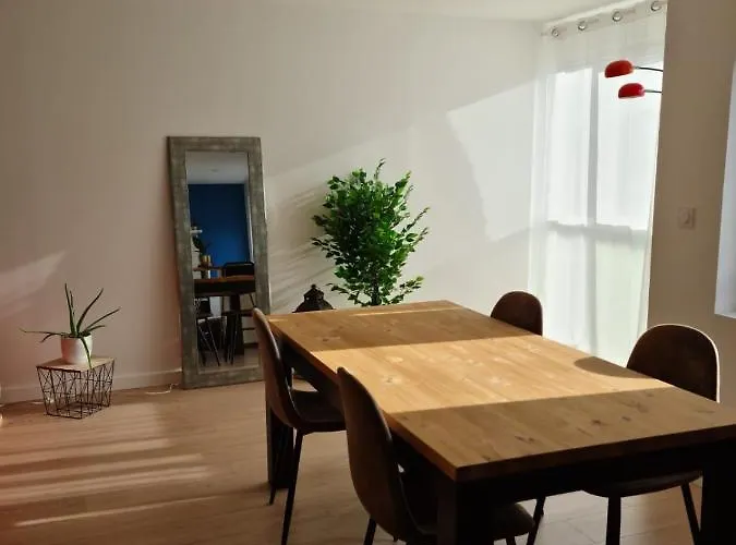 Apartament De Maine - 75m2 Refait A Neuf Angers